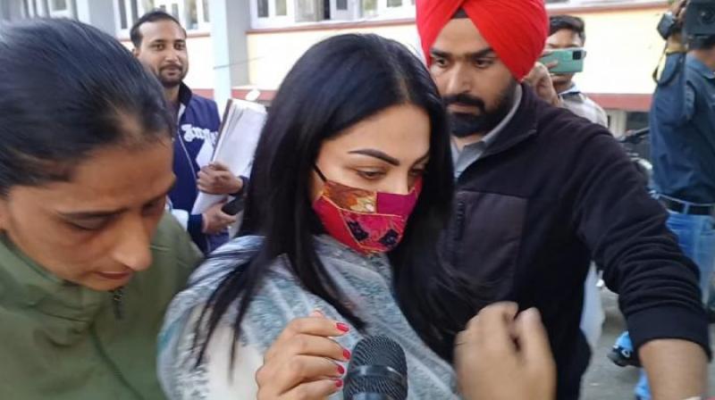  Neeru Bajwa appeared in Amritsar court news in hindi