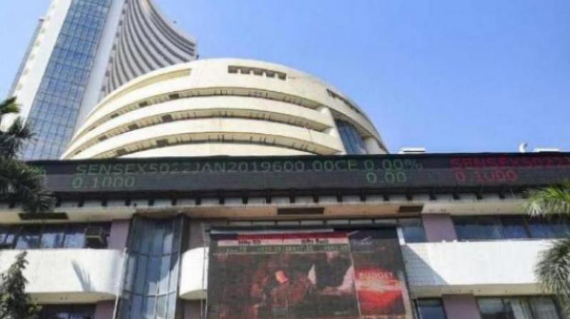 Stock Market Fluctuations in Sensex, Nifty in early trading News In Hindi