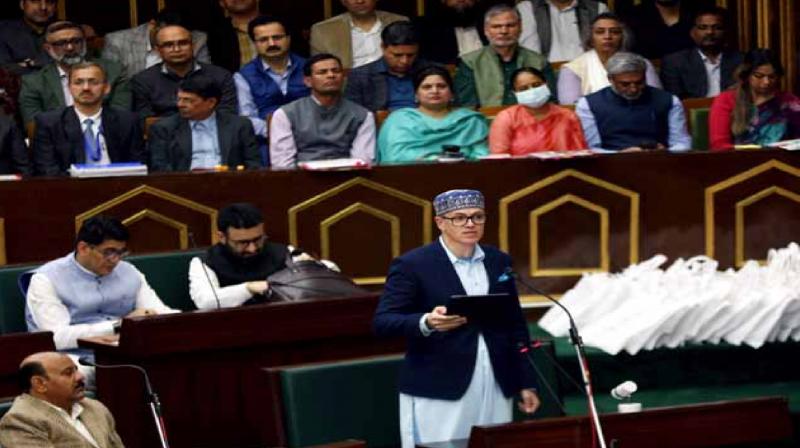 CM Omar Abdullah presented budget of Jammu and Kashmir News In Hindi