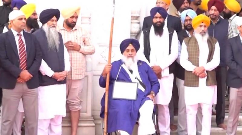 Sukhbir Badal at Golden Temple punishment start news In Hindi