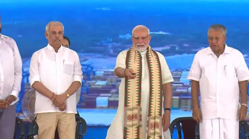 PM Modi inaugurates Sami Transshipport in Kerala News In Hindi