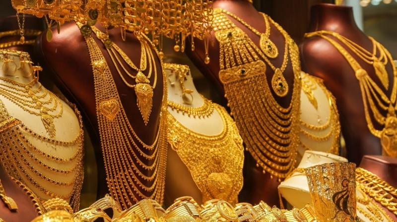 gold price Became cheper, know the latest price of silver news in hindi