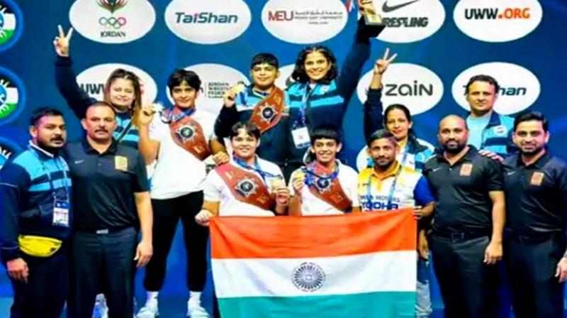 India's under-17 women's wrestling team stuck in Jordan news in hindi