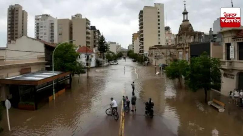 Heavy rains wreak havoc in Argentina,16 people dead News In Hindi