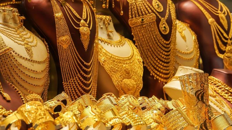 Gold becomes expensive again, silver also rise news in hindi