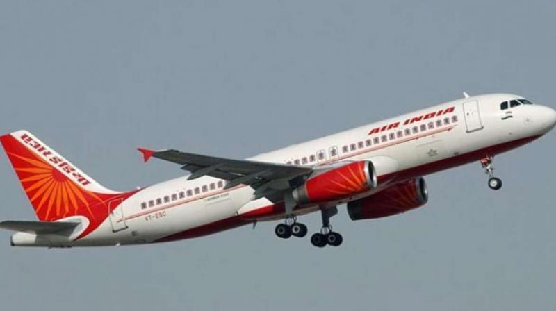 Bomb threat in Air India flight going from Delhi to Chicago news in hindi