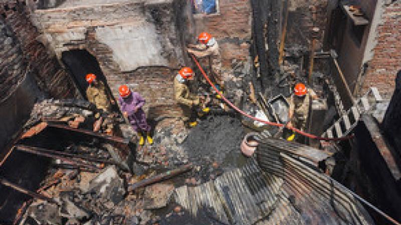 Fire breaks out at a shop in Delhi's Sadar Bazar, no casualties