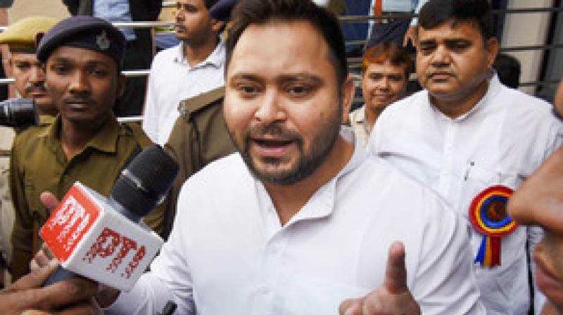 Tejashwi targets BJP over attacks on migrants in Tamil Nadu (फोटो साभार PTI )