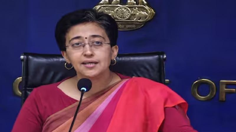 Delhi CM Atishi Resign Today reach LG Secretariat at 11 am News In Hindi