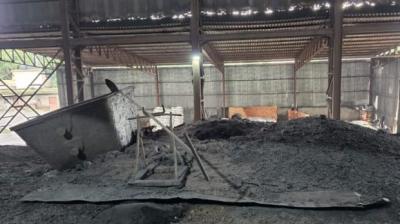 Explosion in Shivpuria Steel Industry of Balidih Industrial Area, two injured news in hindi