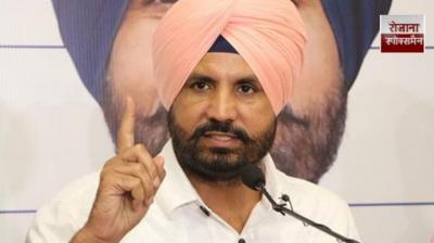 Raja Warring condemns brutal lathi charge by police on PU student news in hindi 