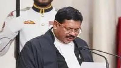 CJI BR Gavai Lawyer Attack Controversy breaking News in hindi