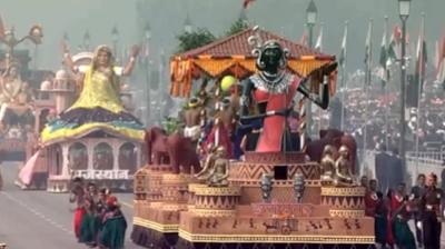  Republic Day 2024 A glimpse of tribal tradition 'Muria Darbar' seen in the tableau of Chhattisgarh