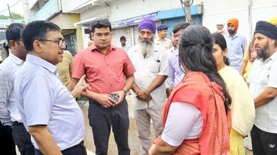 Deputy commissioner inspected the waterlogging amid rain news in hindi