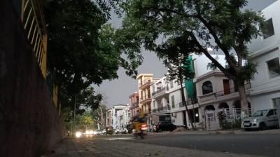 Chandigarh heavy rain in the city along with strong winds news in hindi 