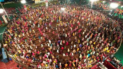 Case registered against two people for selling fake garba tickets in Thane