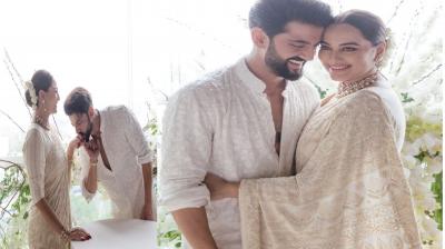 sonakshi sinha weds zaheer iqbal first wedding picture news in hindi