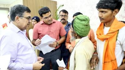 Complainants flocked to the public court of Bokaro news In hindi