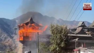 A massive fire breaks out at Junga Palace in Shimla