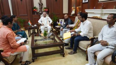 Bihar NCP delegation meets Governor, emphasis on education reform News In Hindi