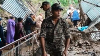 Vaishno Devi landslide 14 injured Breaking news in hindi