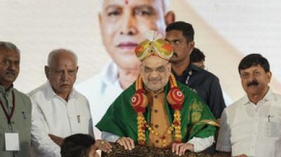 Most of the drugs are sent to Pakistan: Amit Shah