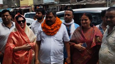 Manjubala welcomed Bihar Pradesh Congress in-charge secretary Pasi in Lauriya news in hindi