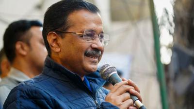 केजरीवाल ने कहा, "मैं इन तीनों वादों को पूरा नहीं कर सका।" 