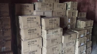 excise department team recovered huge amount illegal foreign liquor from a house news in hindi