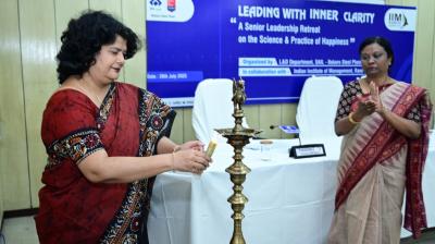 Organizing a program on "Science and Practice of Happiness" in BSL News In Hindi