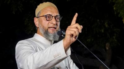 Owaisi Said In Bahrain Terrorism Starts From Pakistan News In Hindi