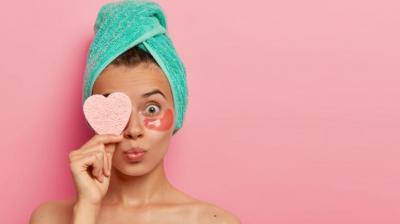 Make under eye mask at home to get rid of dark circles News In Hindi