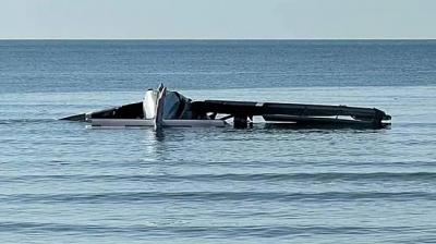 Thai Plane Crash In Water News In Hindi