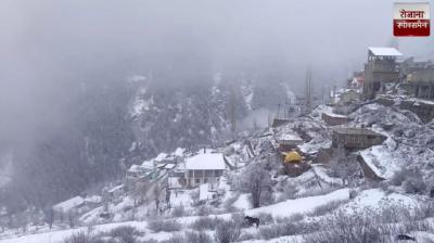 Snowfall and rain wreak havoc in Himachal Pradesh news in hindi 