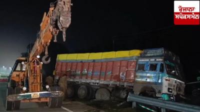 Mirzapur Accident  10 laborers died latest News in Hindi 