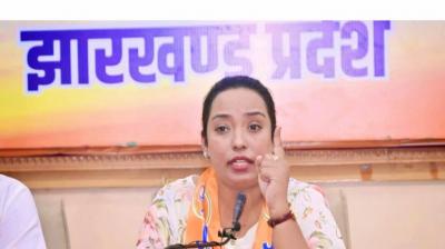 Jharkhand govt is treating public only through promises Rafia Naz news in hindi