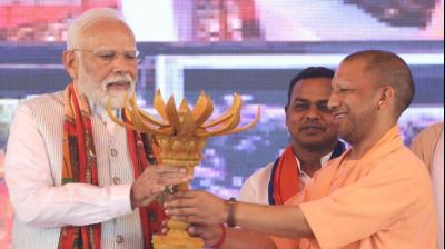 PM Modi Varanasi Visit Asked take strict action in gang rape case News In Hindi