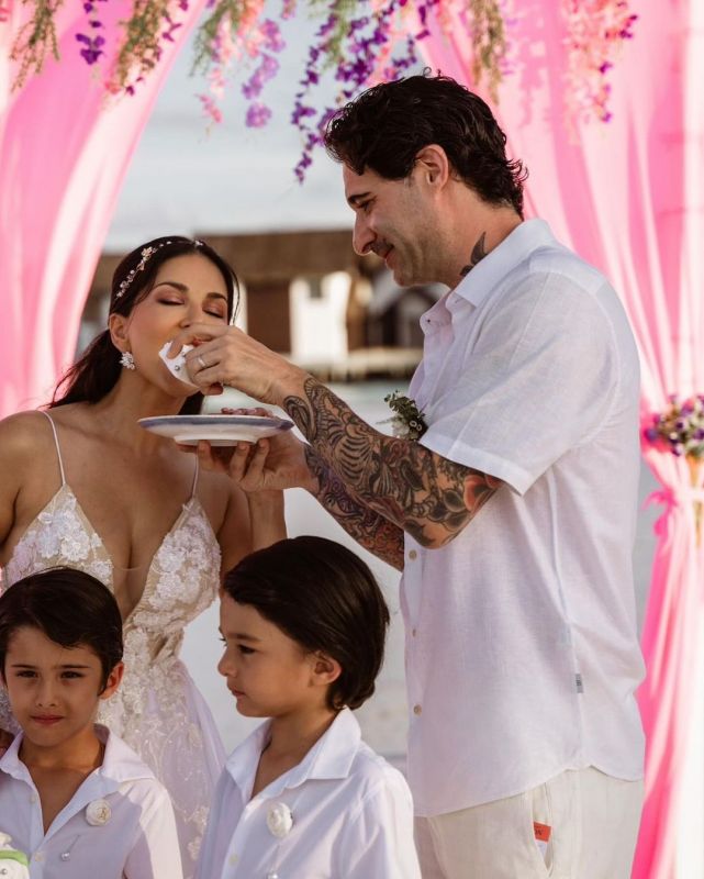 Sunny leone and Daniel Weber anniversary