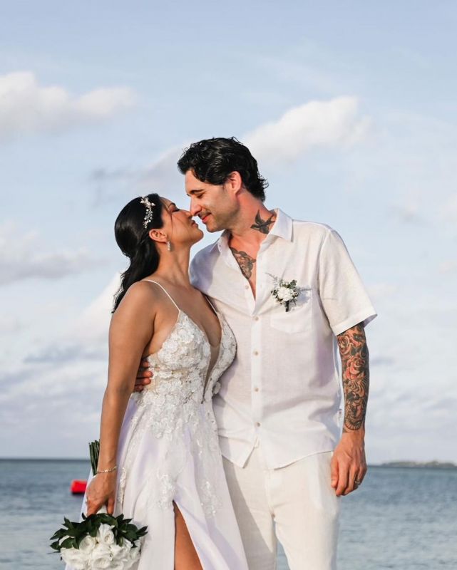 Sunny leone and Daniel Weber anniversary